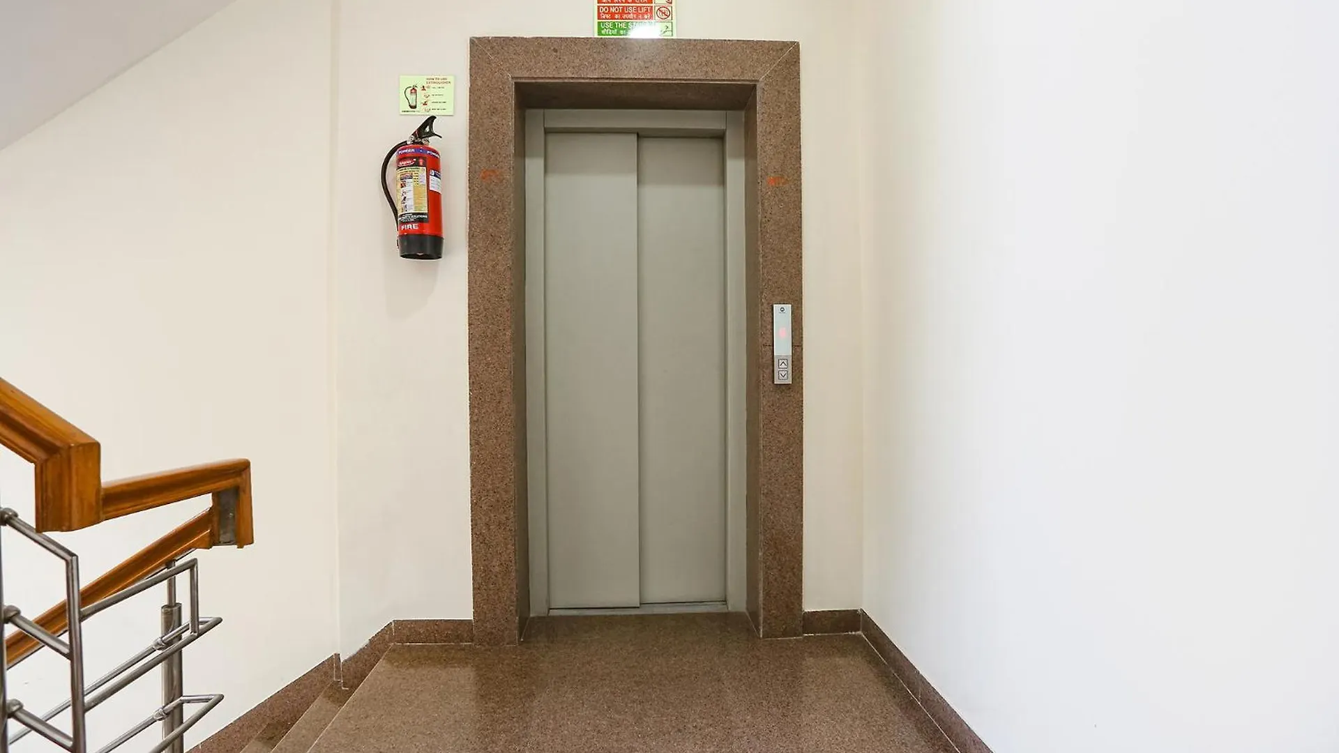 Fabhotel New Journey Hospitality Gurgaon India