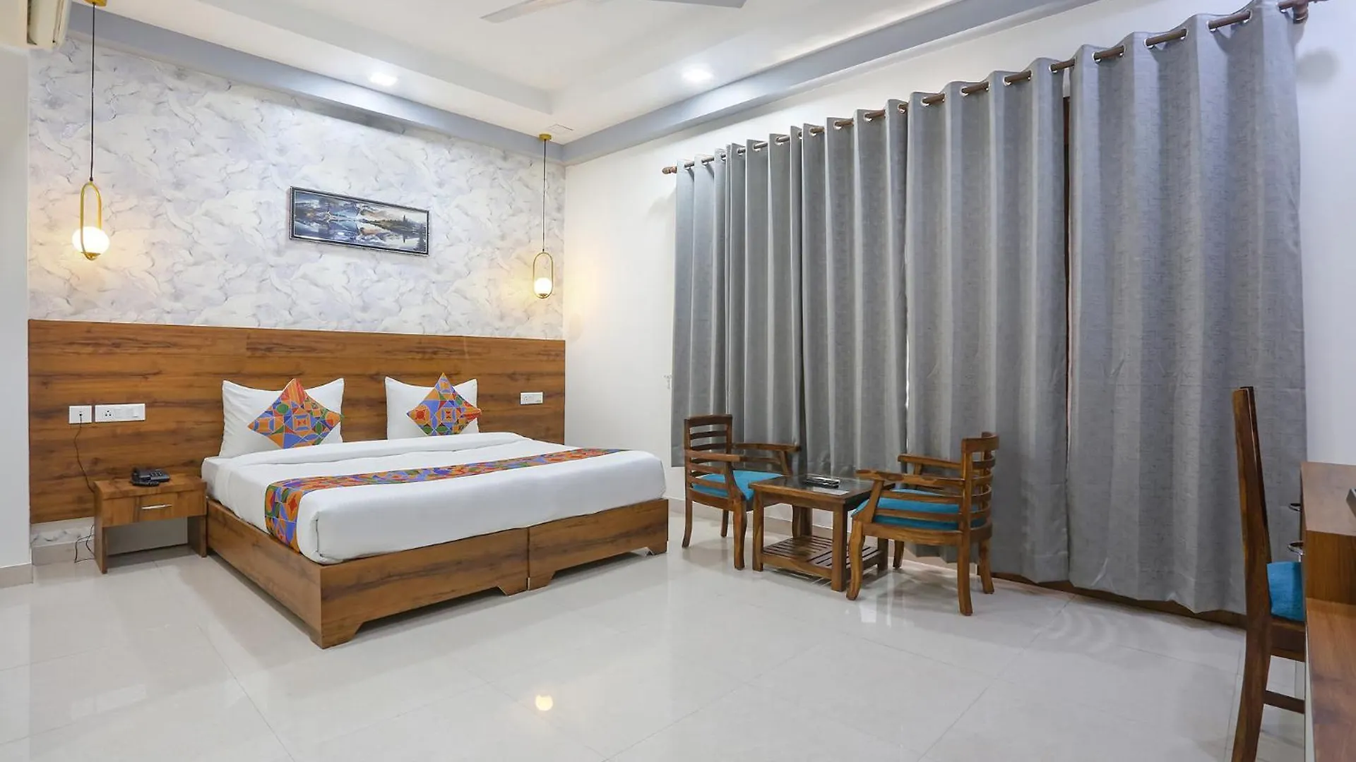 Fabhotel New Journey Hospitality Gurgaon Hotel