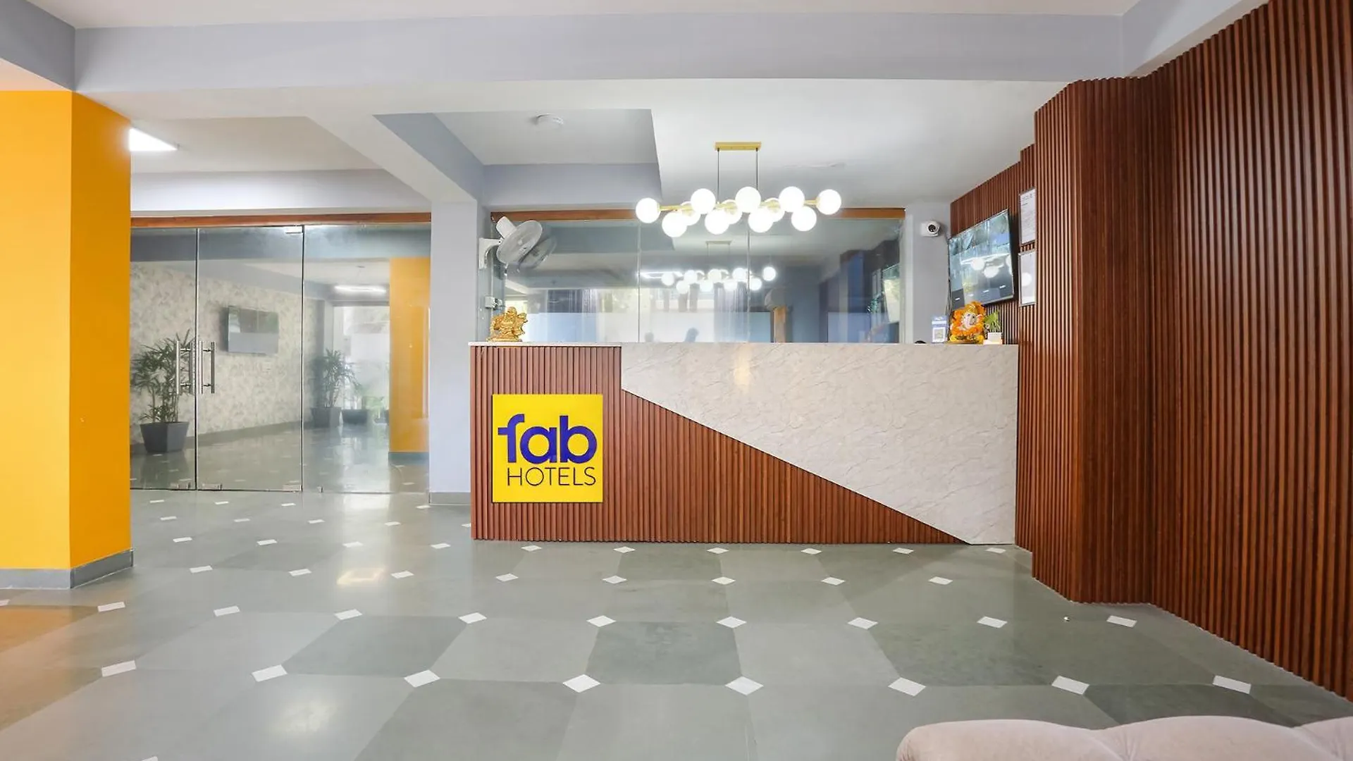 Fabhotel New Journey Hospitality Gurgaon Hotel